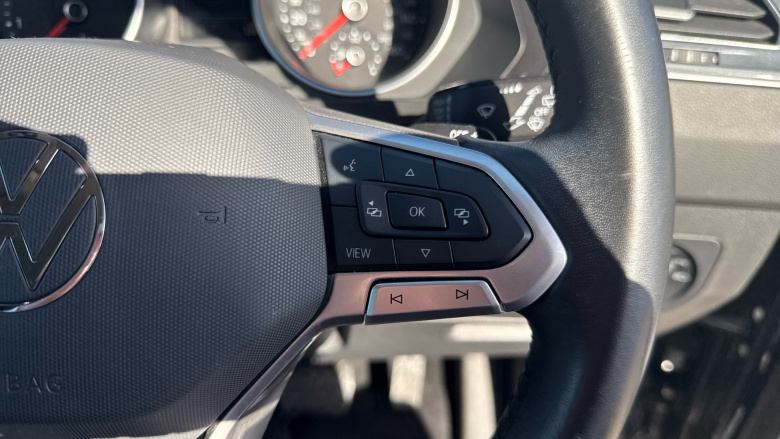 Volkswagen Tiguan 1.5 TSI 150 Life 5dr DSG Petrol Estate